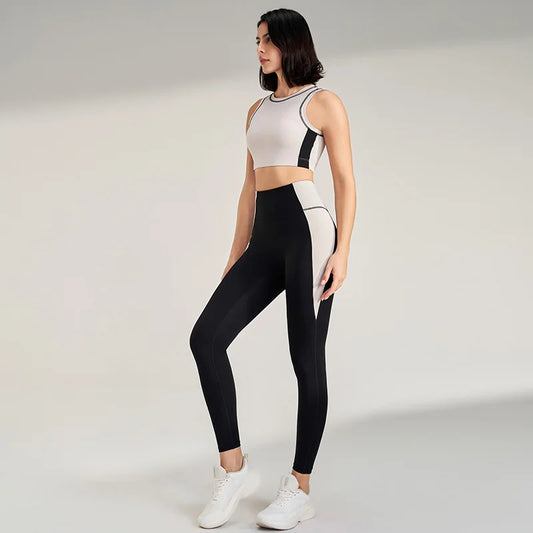 Naqiya Two Tone Gym Set