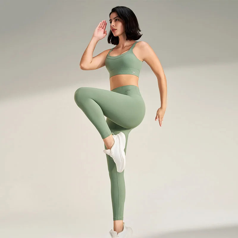 Naqiya Open back Two Piece Gym Set