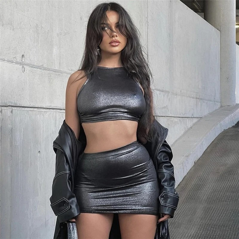 Two Piece Sleeveless Hip Set