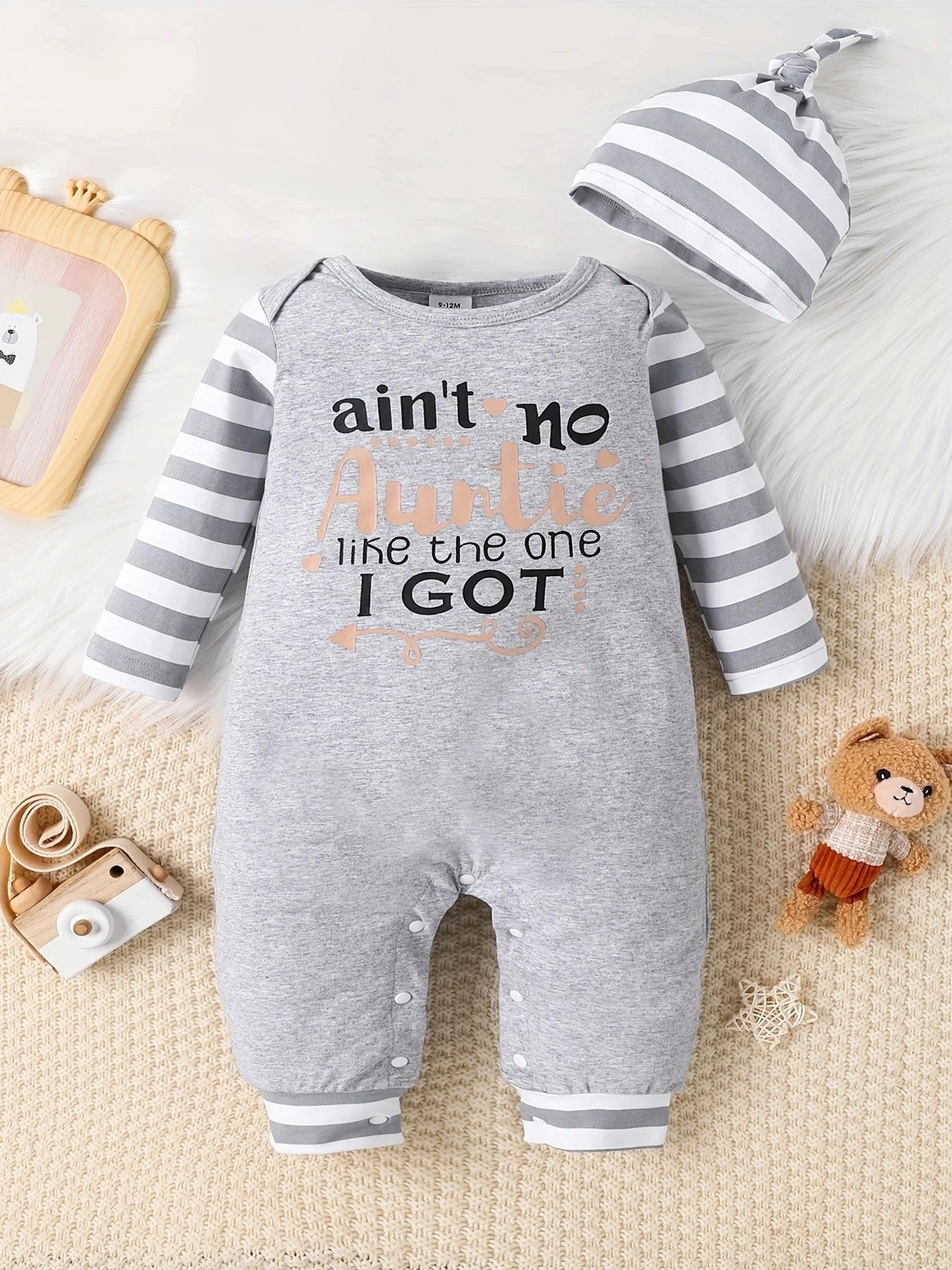 Kids Choice - Favourite Auntie Babygrow